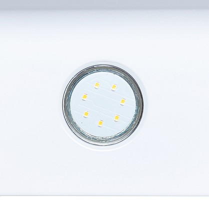 6-vytyazhka-dekorativnaya-naklonnaya-perfelli-dns-9862-w-led-1000x1000