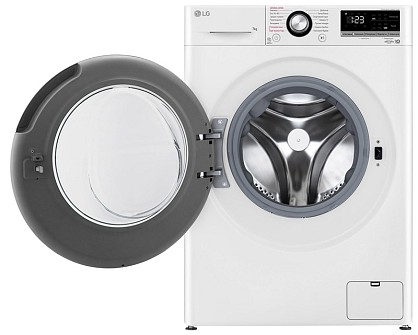 1665673700-63318b33443f3-f2v3hs6ww-03-front-door-open