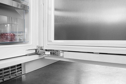 product-Vstraivaemiy-odnokamerniy-kholodilnik-Liebherr-IRBAc-5190-617-Peak_391bf7a6b162f196da9e06b1395fd73e